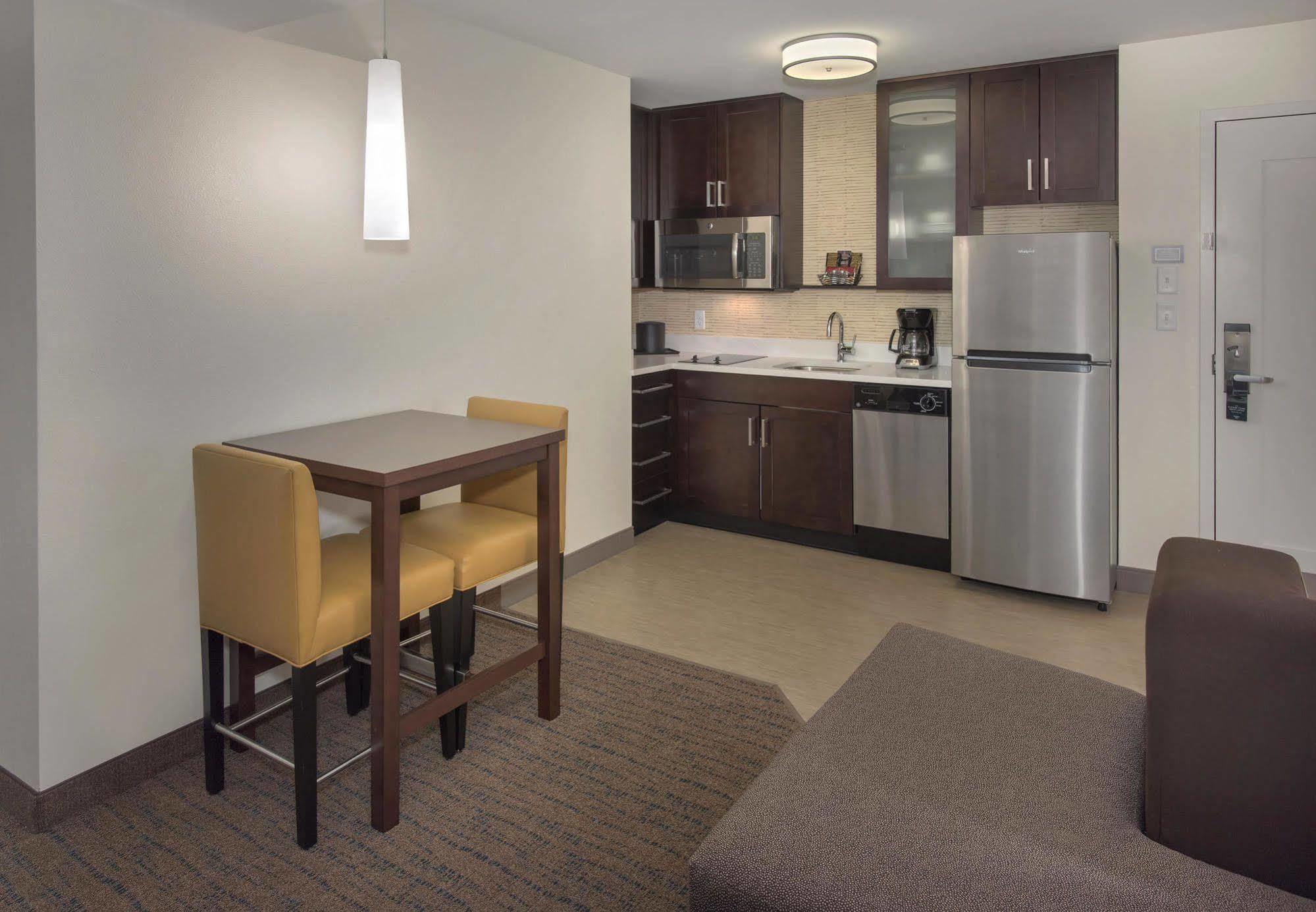 Residence Inn By Marriott Boston Bridgewater Raynham Exteriér fotografie